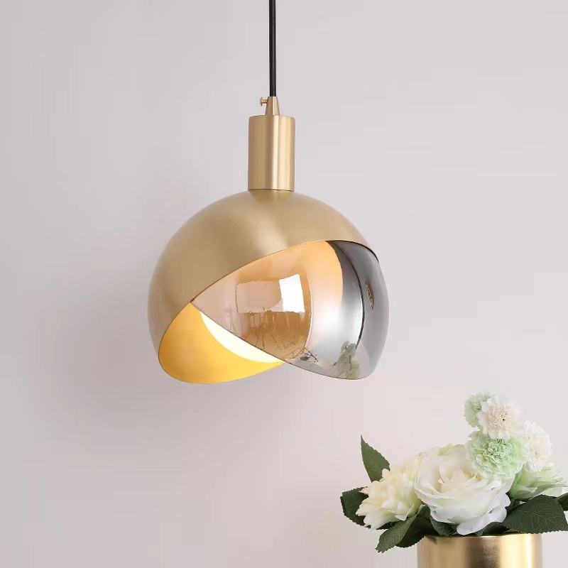Moderne gouden glazen hanglamp